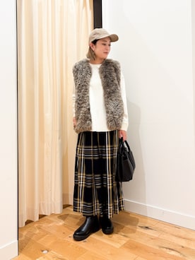 「URBAN RESEARCH DOORS（アーバンリサーチドアーズ）のトラックソールブーツ（ブーツ）」を使った、すぎやまめぐみさん（レディース・163cm）の秋コーディネート
