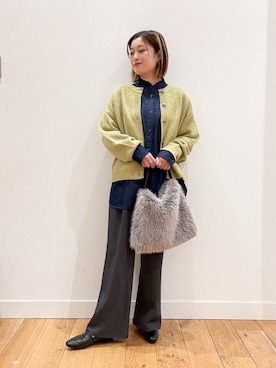 「アイテム（パンプス）」を使った、すぎやまめぐみさん（レディース・163cm）の秋コーディネート