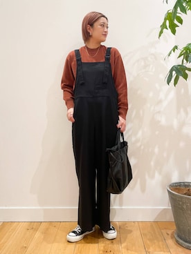 「FORK&SPOON」｜「アイテム（サロペット/オーバーオール）」を使った、すぎやまめぐみさん（レディース・163cm）の秋コーディネート