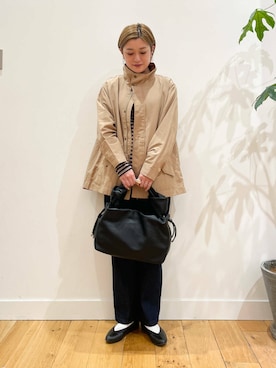 「アイテム（マウンテンパーカー）」を使った、すぎやまめぐみさん（レディース・163cm）の夏コーディネート