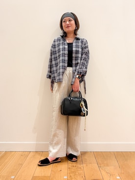 「RODE SKO（ロデスコ）のアイテム」を使った、すぎやまめぐみさん（レディース・163cm）の春コーディネート