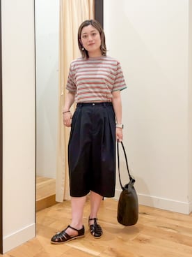 「RYE TENDER（ライテンダー）のRYE TENDER　CENTRE T-SHIRTS（Tシャツ/カットソー、レッド系）」を使った、すぎやまめぐみさん（レディース・163cm）の夏コーディネート
