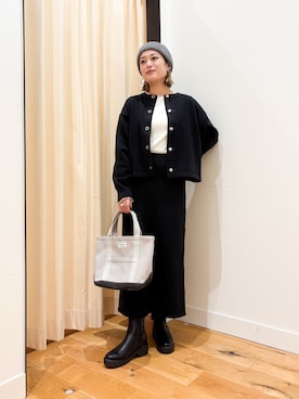 「アイテム（スカート）」を使った、すぎやまめぐみさん（レディース・163cm）の秋コーディネート