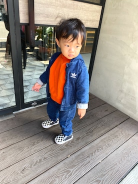 「BUDDY Lee（バディーリー）のアイテム」を使った、BigMac麥麥さん（キッズ・80cm）の秋コーディネート