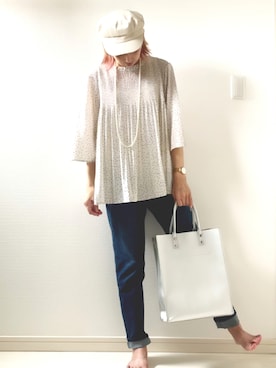 「シルバー」｜「アイテム（アナログ腕時計）」を使った、mii♡さん（レディース・160cm）の夏コーディネート