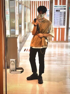 「FILA（フィラ）のアイテム（ローファー）」を使った、장성역さん（メンズ・179cm）の夏コーディネート