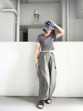 「アイテム（カーゴパンツ）」を使った、naoさん（レディース・159cm）の秋コーディネート