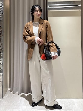 「VIS（ビス）のアイテム（パンツ）」を使った、saraさん（レディース・165cm）の冬コーディネート