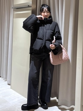 「アイテム（ダウンジャケット/コート）」を使った、saraさん（レディース・165cm・10代）の秋コーディネート