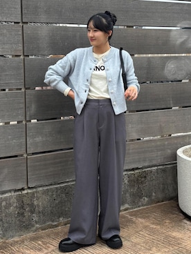 「アイテム（スラックス）」を使った、saraさん（レディース・165cm・10代）の秋コーディネート