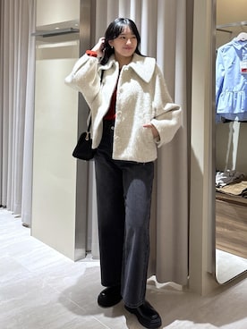 「アイテム（ブルゾン）」を使った、saraさん（レディース・165cm・20代）の秋コーディネート