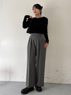 「アイテム（ショルダーバッグ）」を使った、saraさん（レディース・165cm・10代）の秋コーディネート