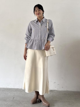 「アイテム（シュシュ）」を使った、saraさん（レディース・165cm）の秋コーディネート