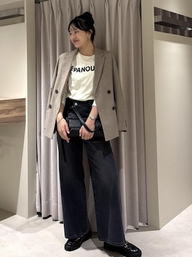 「アイテム（テーラードジャケット）」を使った、saraさん（レディース・165cm・10代）の秋コーディネート