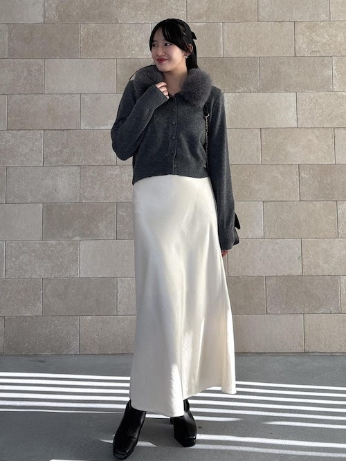 シャイニーナローフレアスカート（スカート）｜VIS（ビス）の