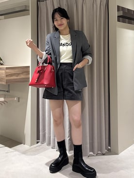 「VIS（ビス）のフロントタイブガッティ型ボストン（ボストンバッグ）」を使った、saraさん（レディース・165cm・10代）の秋コーディネート