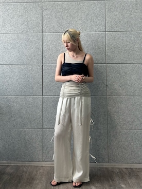 「アイテム（サンダル）」を使った、abe （CODE A）さん（レディース・167cm・20代）の秋コーディネート