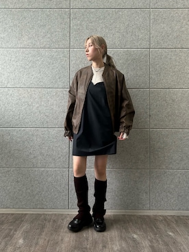 「アイテム（レッグウォーマー）」を使った、abe （CODE A）さん（レディース・167cm）の秋コーディネート