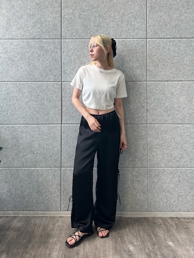 「アイテム（サンダル）」を使った、abe （CODE A）さん（レディース・167cm・20代）の秋コーディネート
