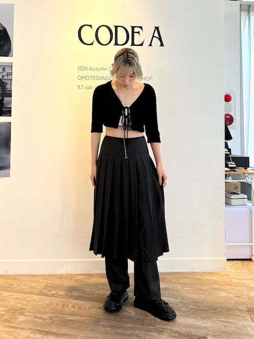 pleated gabardine skirt（スカート）｜CODE A（コードエー）の