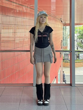 「GILAARCHIVE（ギラアーカイブ）のGILA ARCHIVE／レタリングクロップT（Tシャツ/カットソー、ブルー系）」を使った、0521minaさん（レディース）の夏コーディネート
