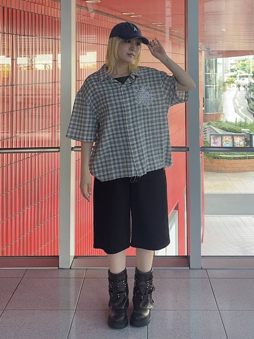 3.3 Field Trip／ラップデザインハーフパンツ