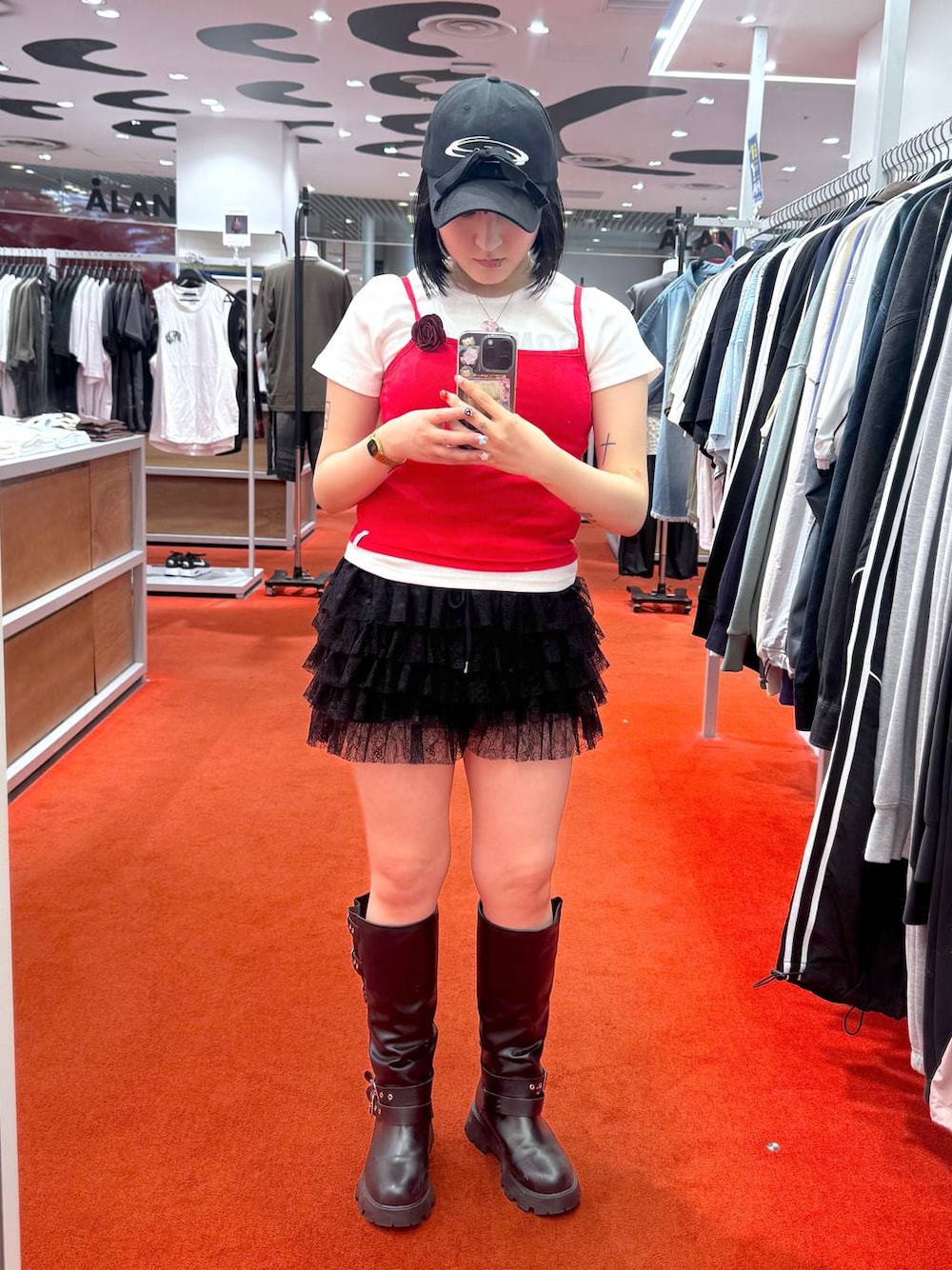 【FANCY CLUB】★3-WAY レタリング コサジュ T★ FANCY CLUB(ファンシークラブ)の「☆K-POPアイドル着用 FANCY