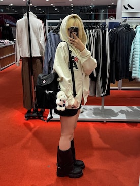 「アイテム（バックパック/リュック）」を使った、0521minaさん（レディース・157cm・20代）の秋コーディネート