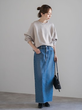 「アイテム（デニムスカート）」を使った、natsuさん（レディース・163cm）の秋コーディネート