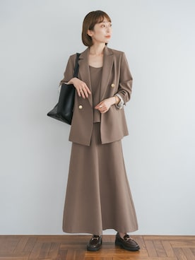 ウールMIXツイルピークドラペルジャケットを使った人気ファッション