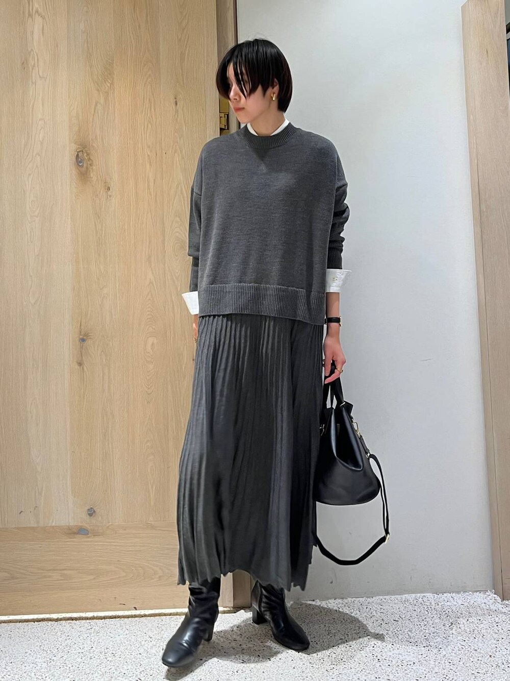 Curensology(カレンソロジー)/プリーツドッキングワンピースを使った