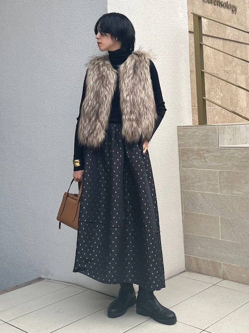 Curensology(カレンソロジー)/シャギーファーベスト（ベスト