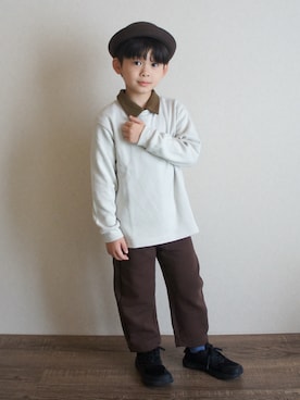 「UNIQLO（ユニクロ）のアイテム（ニット/セーター、ホワイト系）」を使った、R E Oさん（キッズ・110cm）の秋コーディネート