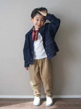 「アイテム（デニムジャケット）」を使った、R E Oさん（キッズ・110cm）の秋コーディネート