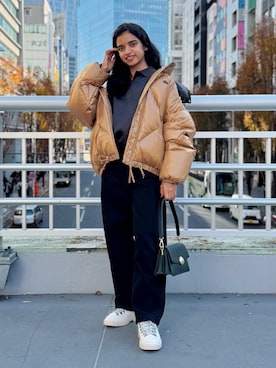 「アイテム（バッグ、グリーン系）」を使った、THINISHIさん（レディース・153cm）の冬コーディネート