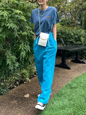 「Ungrid（アングリッド）のアイテム（スラックス）」を使った、吉本杏奈さん（レディース・164cm）の春コーディネート