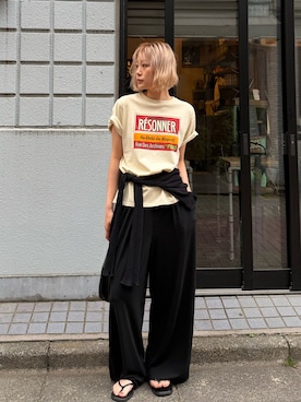 「Ungrid（アングリッド）のヴィンテージカラーロゴTee（Tシャツ/カットソー、イエロー系）」を使った、吉本杏奈さん（レディース・164cm）の春コーディネート