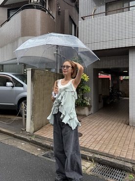 「アイテム（キャミソール、グリーン系）」を使った、吉本杏奈さん（レディース・164cm）の夏コーディネート