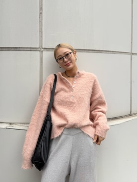 「Ungrid（アングリッド）のカシミヤ混ニットパンツ（その他パンツ）」を使った、吉本杏奈さん（レディース・164cm）の冬コーディネート