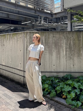 「オールホワイトコーデ」｜吉本杏奈さん（レディース・164cm）の春コーディネート