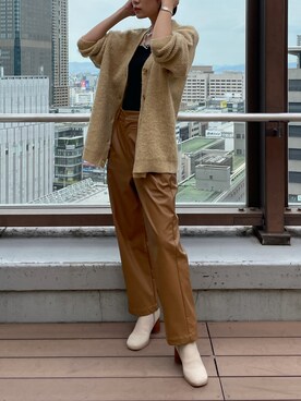 「Ungrid（アングリッド）のフェイクレザーデザインパンツ（その他パンツ）」を使った、吉本杏奈さん（レディース・164cm）の秋コーディネート