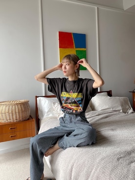 「Ungrid（アングリッド）のペインタールーズパンツ（デニムパンツ）」を使った、吉本杏奈さん（レディース・164cm）の春コーディネート