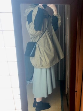 「ニコアンド」｜「アイテム（マウンテンパーカー）」を使った、すうさん（レディース・161cm）の春コーディネート