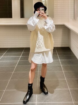 「Ungrid（アングリッド）のスクエアトゥサイドゴアブーツ（ブーツ）」を使った、MOMOKAさん（レディース・160cm）の秋コーディネート