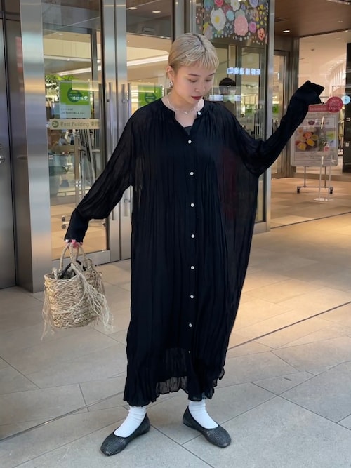 Ungrid渡邊桃佳さんのワンピースを使ったコーディネート Zozotown