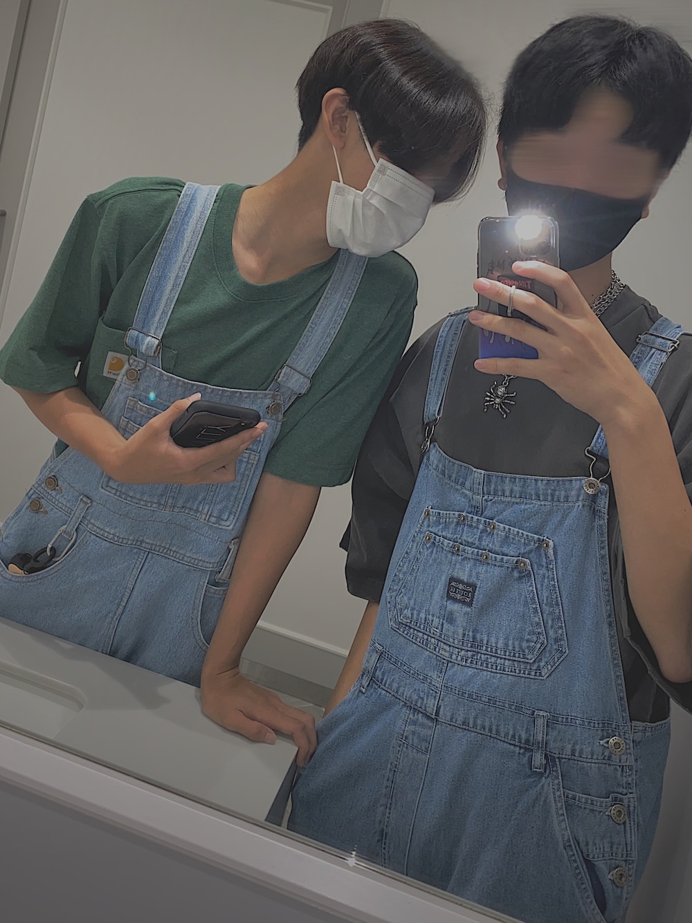 「オーバーオール、高校生、お洒落さんとつながりたい、いいね、save、フォローお願いします🤑」｜「SPINNSの【ゆったりシルエット】デニムオーバーオール（サロペット/オーバーオール、ブルー系）」を使った、In._.dooさん（メンズ・170cm）の秋コーディネートの1枚目の写真