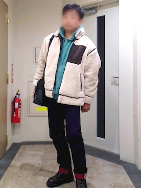 「アイテム（デニムパンツ、レッド系）」を使った、@くうすけ🍀さん（メンズ・168cm）の冬コーディネート