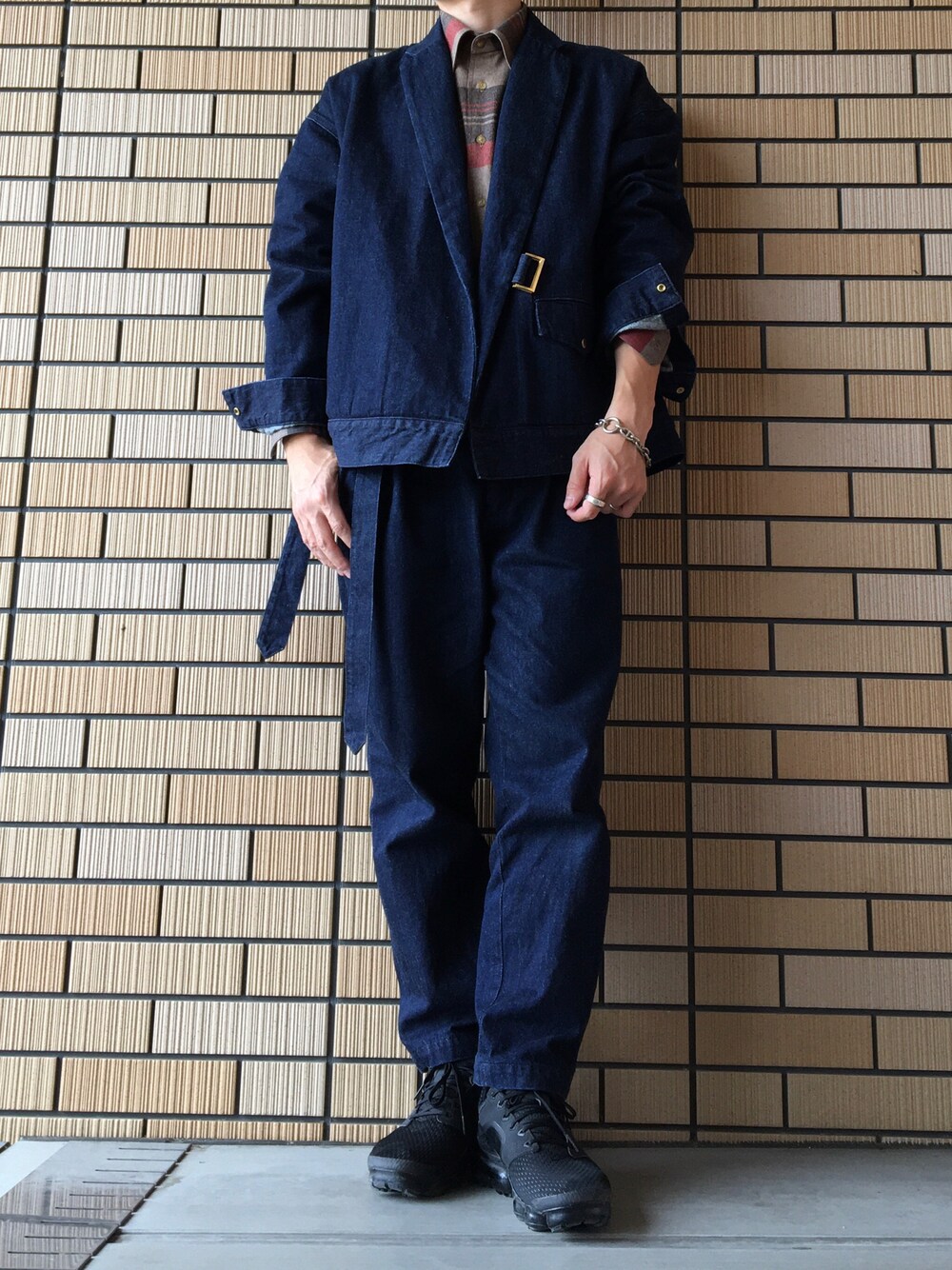 「秋冬コーデ、お洒落さんとつながりたい、デニム、セットアップ、古着MIX」｜「CULLNIのアイテム（デニムパンツ、ブルー系）」を使った、KENTO.K【相互】さん（メンズ・168cm）の秋コーディネートの1枚目の写真