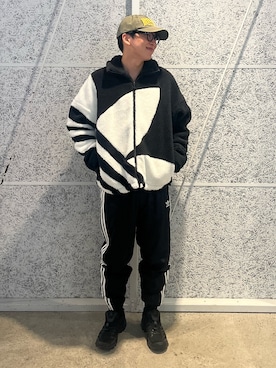 「adidas（アディダス）のアイテム（スウェットパンツ）」を使った、IKさん（メンズ・172cm）の秋コーディネート