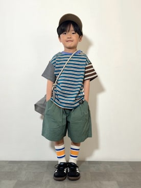 「CIAOPANIC TYPY（チャオパニックティピー）の【UNISEX】2WAY巾着バッグ/キーホルダー付き（ショルダーバッグ、グレー系）」を使った、YU⭐︎さん（キッズ・100cm）の春コーディネート